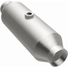 Load image into Gallery viewer, MagnaFlow 2.25 1/O2 CA 4in. Spun Universal Converter