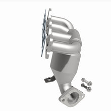 Load image into Gallery viewer, MagnaFlow 2015 Kia Optima 2.4L Direct Fit Catalytic Converter