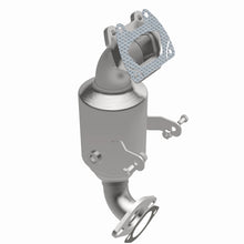 Load image into Gallery viewer, MagnaFlow 14-17 ProMaster 1500 V6 3.6 OEM Manifold Direct Fit Converter