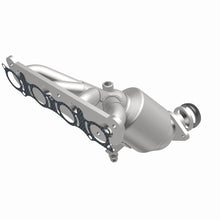 Load image into Gallery viewer, MagnaFlow 13-17 Nissan Sentra 1.8L Direct-Fit Catalytic Converter