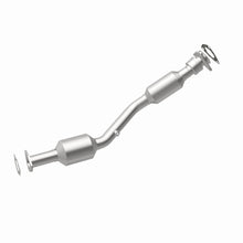 Load image into Gallery viewer, MagnaFlow 08-10 Saturn Vue 2.4L Direct Fit Converter
