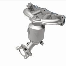 Load image into Gallery viewer, MagnaFlow 13-17 Hyundai Santa Fe Sport 2.4L Direct Fit Catalytic Converter