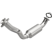 Load image into Gallery viewer, MagnaFlow 97-00 Ford Explorer 4.0L Direct Fit Converter