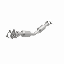 Load image into Gallery viewer, MagnaFlow 08-10 Chevrolet Cobalt 2.2L Direct Fit Converter