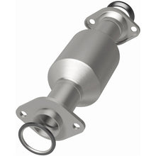 Load image into Gallery viewer, MagnaFlow 11-15 Sienna 3.5 Underbody Direct Fit Converter