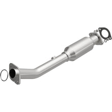 Load image into Gallery viewer, MagnaFlow 2004 Nissan Titan 5.6L Direct Fit Converter