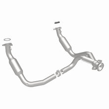 Load image into Gallery viewer, MagnaFlow 09-10 Cadillac Escalade 6.2L Direct Fit Converter