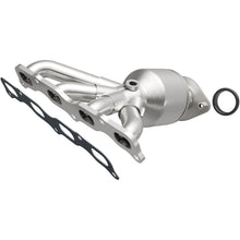 Load image into Gallery viewer, MagnaFlow 2016 Mitsubishi Outlander Manifold 2.4L Direct Fit Catalytic Converter
