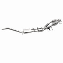 Load image into Gallery viewer, MagnaFlow 2018-2020 Volkswagen Atlas Underbody 3.6L Direct Fit Converter