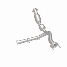 Load image into Gallery viewer, MagnaFlow 21-23 Ford F-150 3.5L Right Underbody Direct Fit Converter