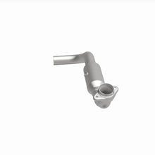 Load image into Gallery viewer, MagnaFlow 05-06 Ford Expedition 5.4L Direct Fit Converter