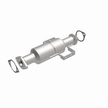 Load image into Gallery viewer, MagnaFlow 1996 Chrysler Sebring 2.5L Direct Fit Converter