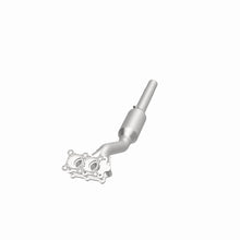 Load image into Gallery viewer, MagnaFlow 2001 Volkswagen Jetta 2.0L Direct Fit Converter