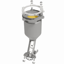 Load image into Gallery viewer, MagnaFlow 2004 Nissan Quest CARB Compliant Direct Fit Catalytic Converter