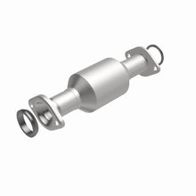 Load image into Gallery viewer, MagnaFlow 11-15 Sienna 3.5 Underbody Direct Fit Converter