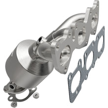 Load image into Gallery viewer, MagnaFlow 07-09 Hyundai Santa Fe 3.3L Direct Fit Converter