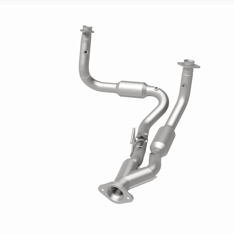 MagnaFlow 05-06 Jeep Grand Cherokee 4.7L Direct Fit Catalytic Converter