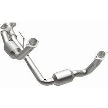 Load image into Gallery viewer, MagnaFlow 06-09 Jeep Commander 4.7L Direct Fit Converter