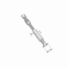 Load image into Gallery viewer, MagnaFlow 14-15 Cadenza 3.3L Underbody Direct Fit Converter