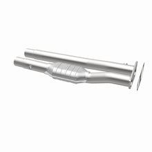 Load image into Gallery viewer, MagnaFlow 96-99 Chevy C2500 Suburban 7.4L Direct Fit Converter