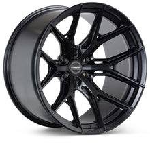 Load image into Gallery viewer, Vossen HF6-4 18x8.5 - 6x139.7 - ET35 - Mid - 106.1 - Satin Black Wheel