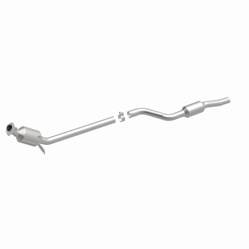 MagnaFlow 12-14 Mercedes-Benz C350 3.5L Direct Fit Converter