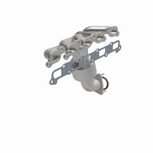 Load image into Gallery viewer, MagnaFlow Direct Fit Catalytic Converter 07-08 Hummer H3 3.7L