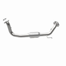 Load image into Gallery viewer, MagnaFlow 2004 Isuzu Rodeo 3.2L Direct Fit Converter
