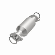 Load image into Gallery viewer, MagnaFlow 95-99 Toyota Tacoma / 1997 Geo Prizm Direct-fit Catalytic Converter