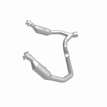 Load image into Gallery viewer, MagnaFlow 2007 Dodge Ram 1500 4.7L Direct Fit Converter