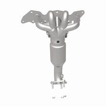 Load image into Gallery viewer, MagnaFlow 05-08 Ford Escape 2.3L Direct Fit Converter