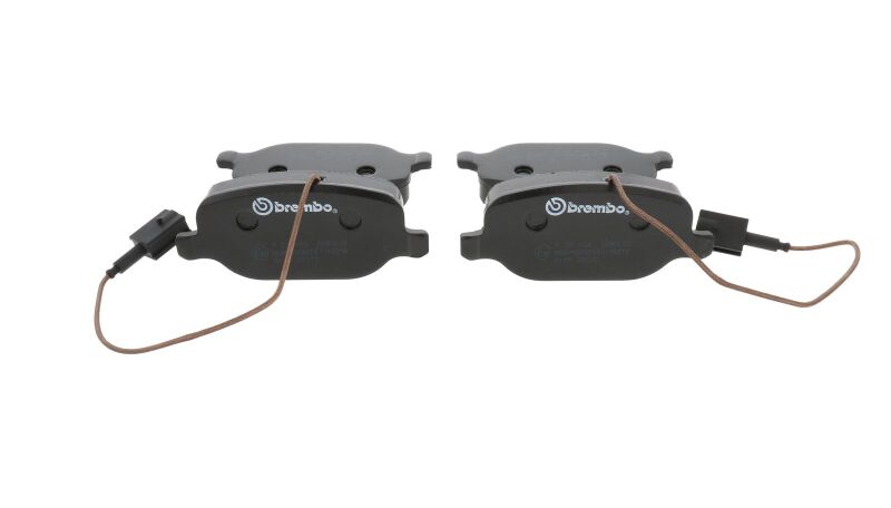 Brembo 15-20 Alfa Romeo 4C Rear Low-Met Brake Pad