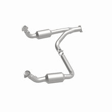 Load image into Gallery viewer, MagnaFlow 2000 Cadillac Escalade 5.7L Direct Fit Converter