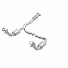 Load image into Gallery viewer, MagnaFlow 2004 Buick Rainier 5.3L Direct Fit Converter