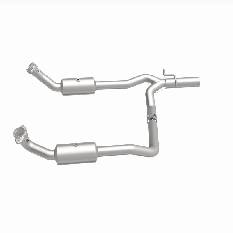 MagnaFlow 09-13 Ford E-350 Super Duty V10 6.8 OEM Underbody Direct Fit Catalytic Converter