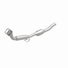 Load image into Gallery viewer, MagnaFlow 2001 Volkswagen Beetle 2.0L Direct Fit Converter