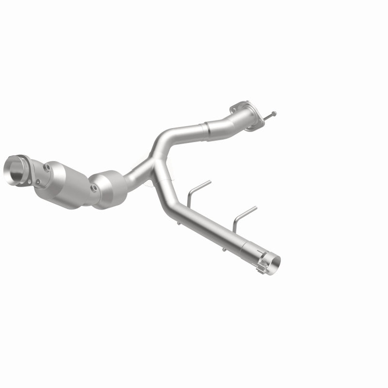 MagnaFlow 21-23 Ford F-150 3.5L Right Underbody Direct Fit Converter