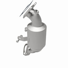 Load image into Gallery viewer, MagnaFlow 14-17 ProMaster 1500 V6 3.6 OEM Manifold Direct Fit Converter