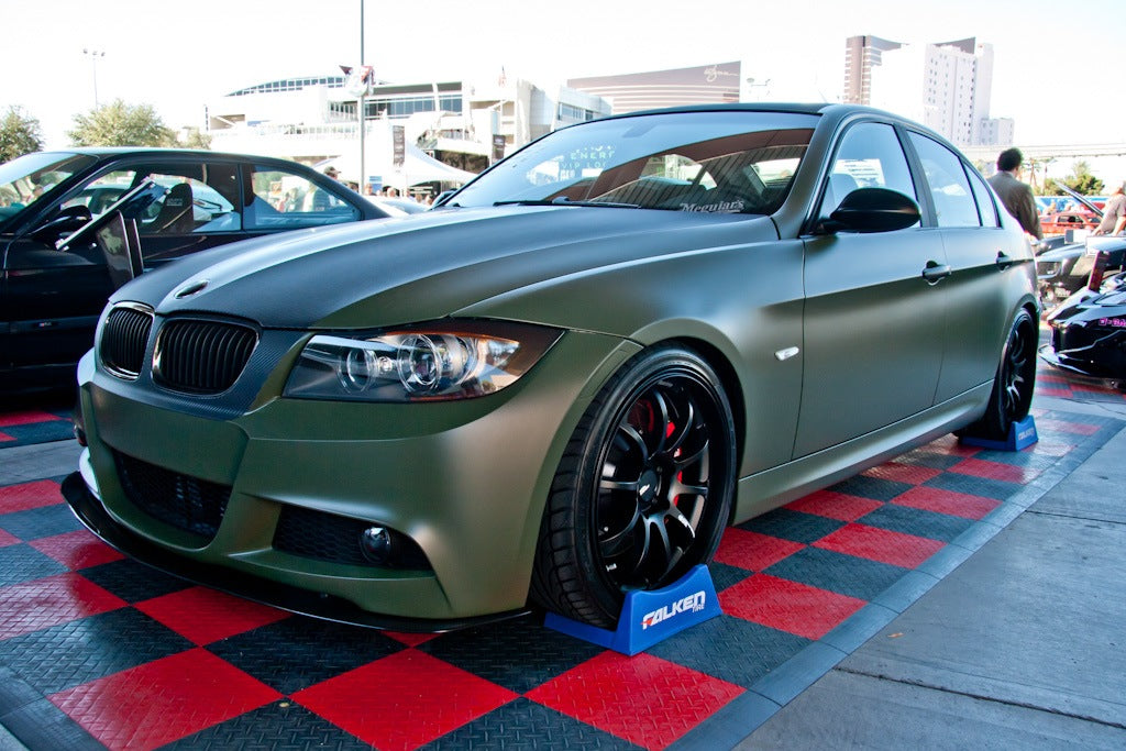 BMW E90 M Sport Bumper Front Wind Splitter                      BMW E90 M Sport Bumper Front Wind Splitter