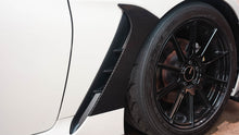 Load image into Gallery viewer, Carbon Fiber Toyota GR86 / Subaru BRZ Fender Cover 2022-2024