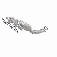 Load image into Gallery viewer, MagnaFlow 08-09 Ford Focus 2.0L Direct Fit Converter