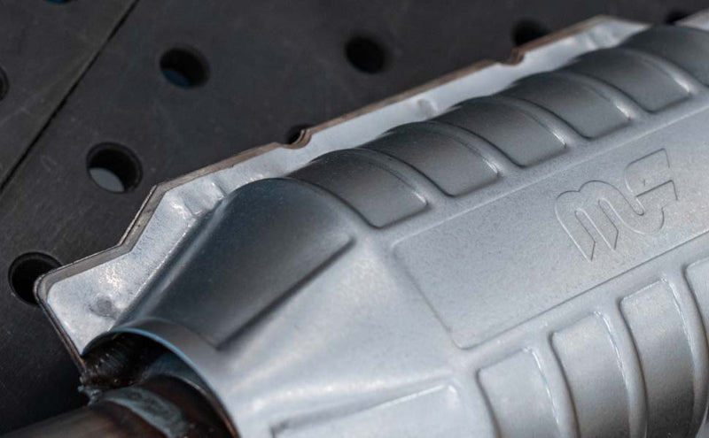 MagnaFlow 3.00 CA Universal Converter