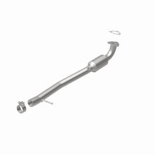 Load image into Gallery viewer, MagnaFlow 10-12 Range Rover V8 5 OEM Underbody Direct Fit Converter
