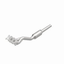 Load image into Gallery viewer, MagnaFlow 2001 Volkswagen Jetta 2.0L Direct Fit Converter