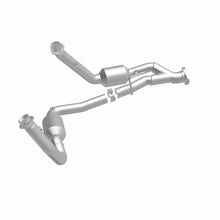 Load image into Gallery viewer, MagnaFlow 06-09 Jeep Commander 4.7L Direct Fit Converter