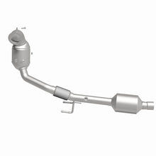 Load image into Gallery viewer, MagnaFlow Direct Fit Catalytic Converter 19-20 Volkswagen Jetta 1.4L Underbody