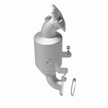 Load image into Gallery viewer, MagnaFlow 14-16 Ram ProMaster 1500/2500/3500 V6 3.6L CARB Compliant Direct Fit Catalytic Converter