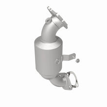 Load image into Gallery viewer, MagnaFlow 14-16 Ram ProMaster 1500/2500/3500 V6 3.6L CARB Compliant Direct Fit Catalytic Converter