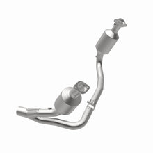 Load image into Gallery viewer, MagnaFlow 2004 Dodge Dakota 4.7L Direct Fit Catalytic Converter