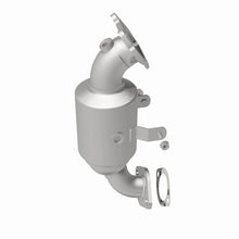 Load image into Gallery viewer, MagnaFlow 14-16 Ram ProMaster 1500/2500/3500 V6 3.6L CARB Compliant Direct Fit Catalytic Converter